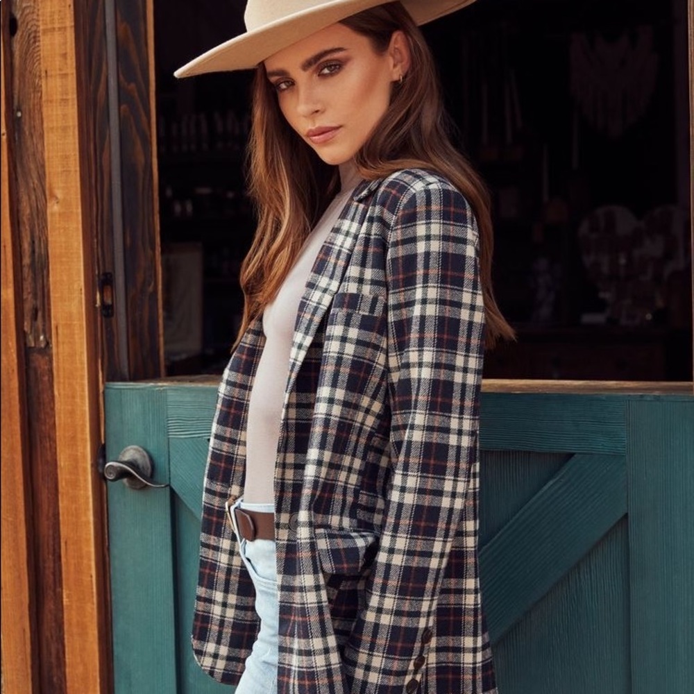 VICI Plaid Blazer NEVER WORN